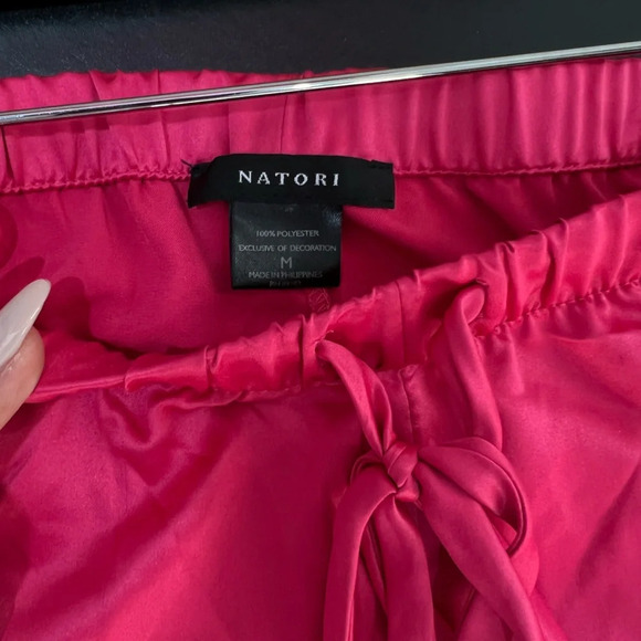 Natori Pajama satin set Size M - Picture 6 of 6